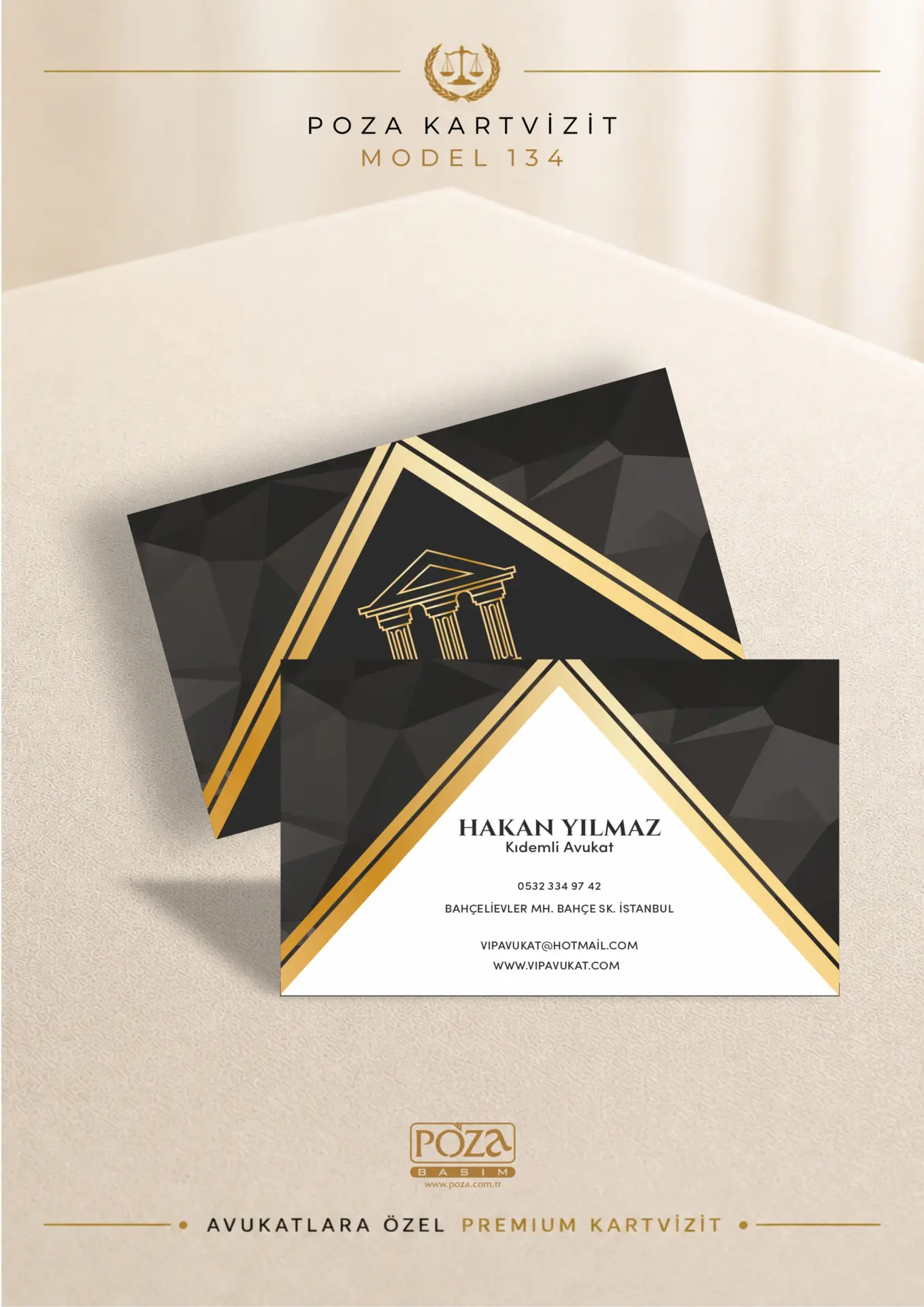 Poza Avukat Kartvizit Model 134 siyah gold renklerde, geometrik desenli, varak yaldıza uygun premium avukat kartviziti tasarımı.