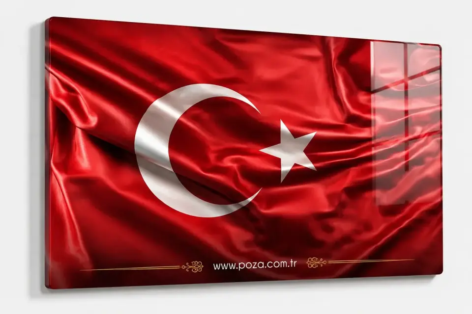 Türk Bayraklı Cam Tablo – Dalgalanan Türk Bayrağı Premium Cam Tablo 59 * 89
